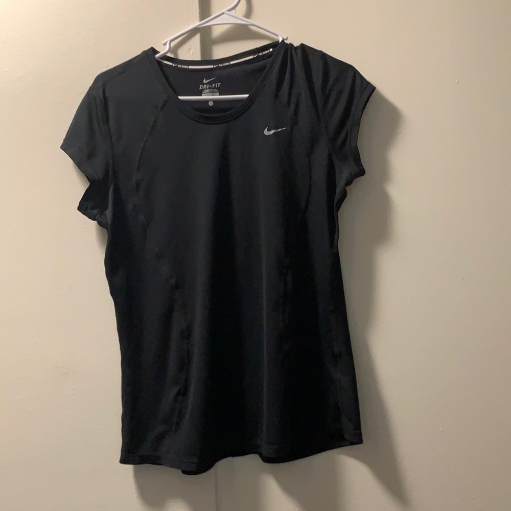 Nike T-shirt